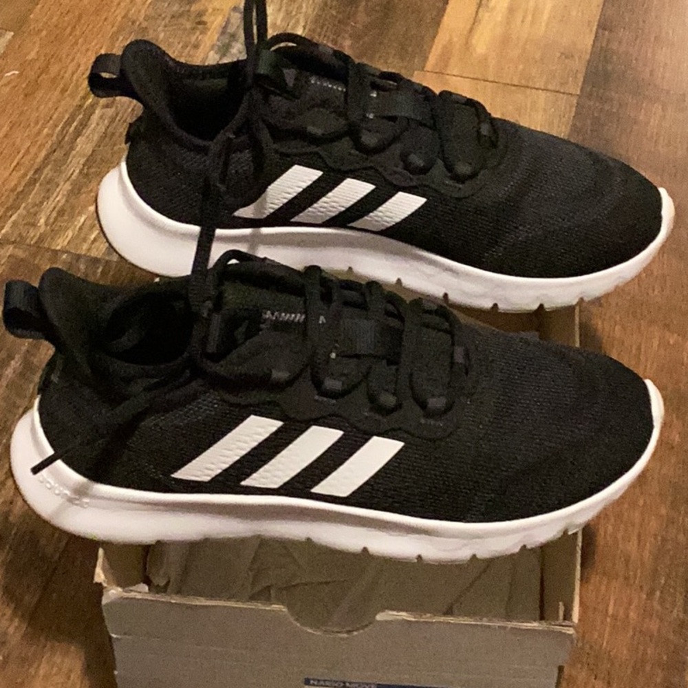 Adidas Nario Move Running Shoes - Black/White Sz 7 - Picture 2 of 10